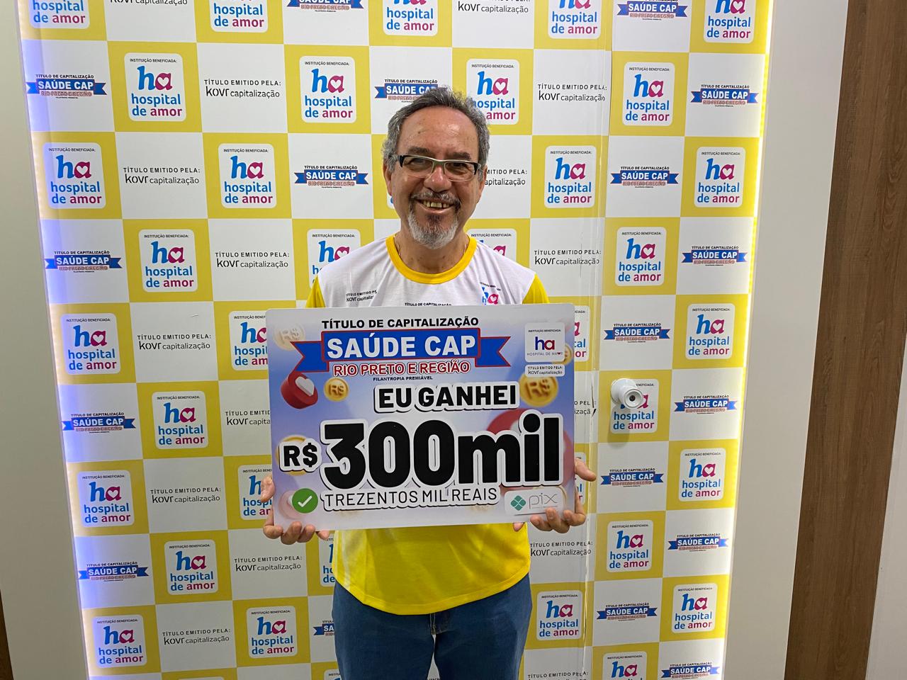 Fotógrafo de Indiaporã leva sozinho 300 mil reais e teve a vida transformada da noite para o dia